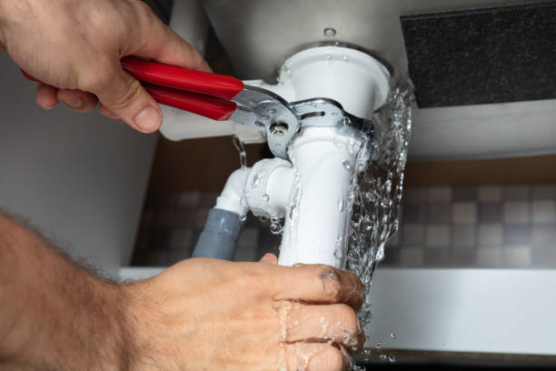 Best 24/7 water damage repair  in Newton, MS